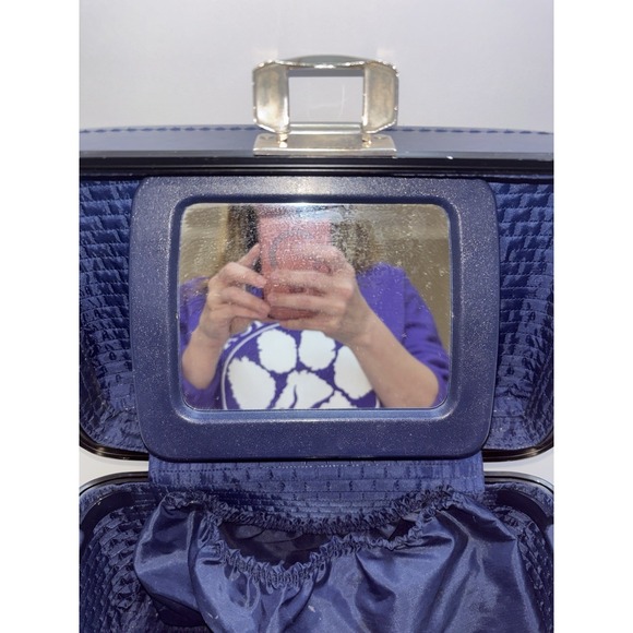 VTG Blue Floral Tapestry Train Case Makeup Cosmetic Travel Hard Shell w/ Keys - Picture 4 of 5